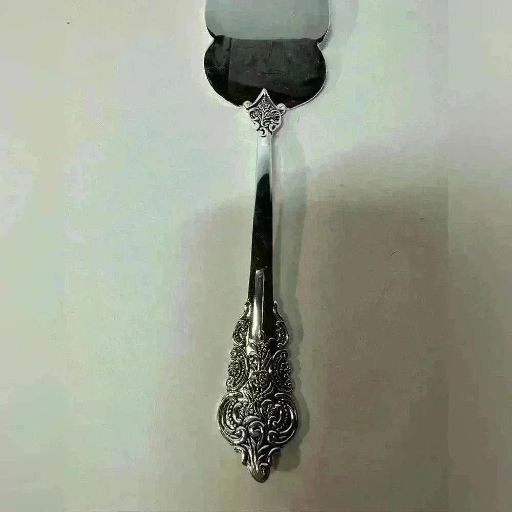 Vintage Godinger Silver Plate Cake Server 9”